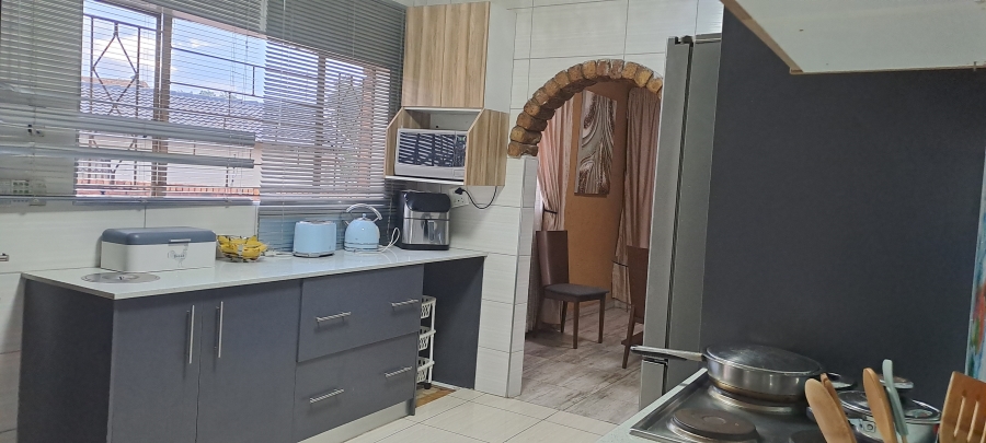 3 Bedroom Property for Sale in Dersley Gauteng