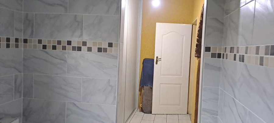 3 Bedroom Property for Sale in Dersley Gauteng