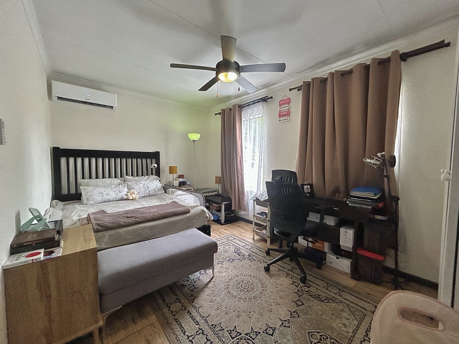 2 Bedroom Property for Sale in Halfway Gardens Gauteng