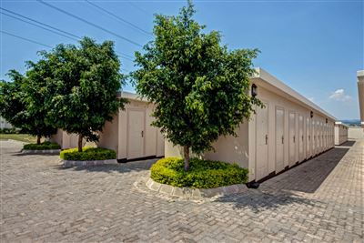 2 Bedroom Property for Sale in Broadacres Gauteng