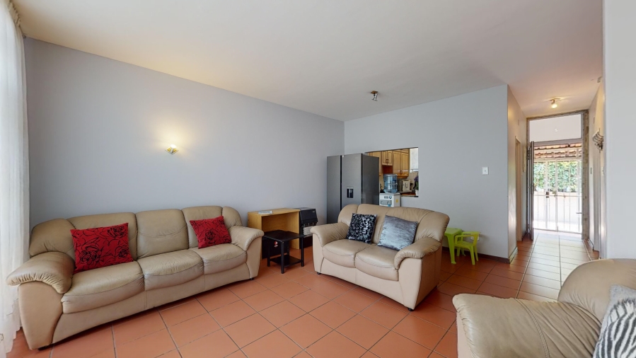 2 Bedroom Property for Sale in Dayanglen Gauteng