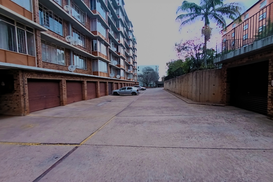 2 Bedroom Property for Sale in Wonderboom South Gauteng