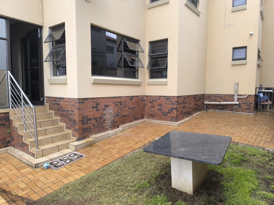 3 Bedroom Property for Sale in South Crest Gauteng