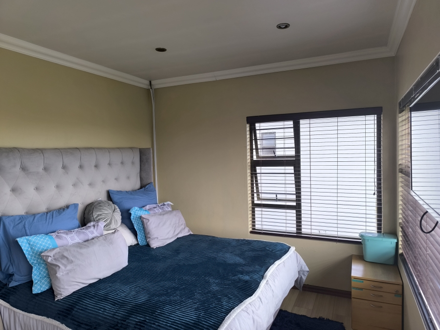 3 Bedroom Property for Sale in South Crest Gauteng