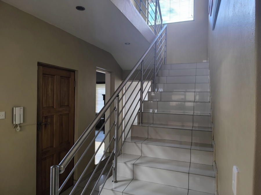 3 Bedroom Property for Sale in South Crest Gauteng