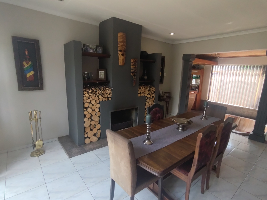 3 Bedroom Property for Sale in Visagie Park Gauteng
