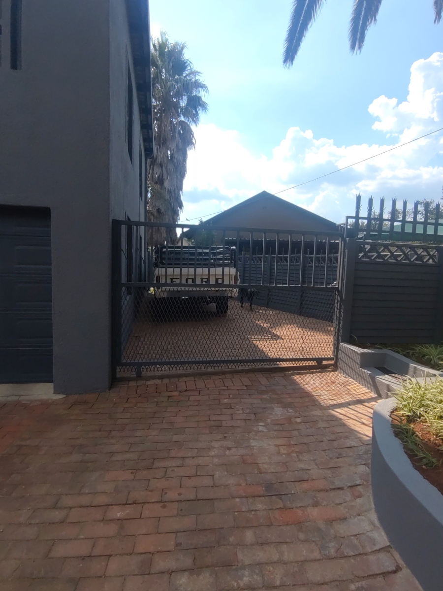 3 Bedroom Property for Sale in Visagie Park Gauteng