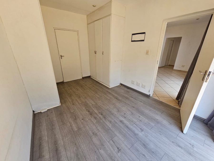 2 Bedroom Property for Sale in New Redruth Gauteng