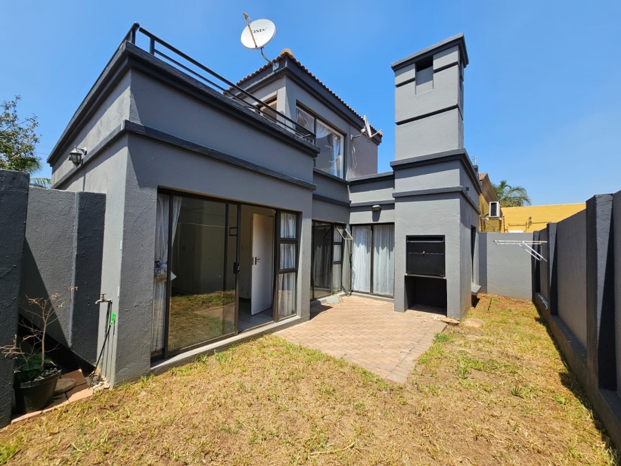 2 Bedroom Property for Sale in New Redruth Gauteng
