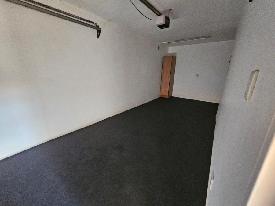 2 Bedroom Property for Sale in New Redruth Gauteng