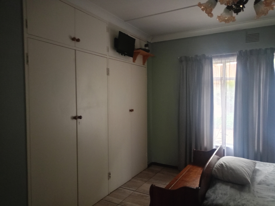 4 Bedroom Property for Sale in Sonland Park Gauteng