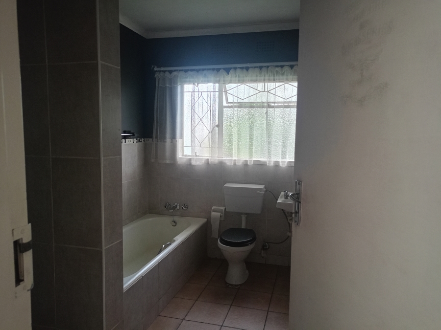 4 Bedroom Property for Sale in Sonland Park Gauteng