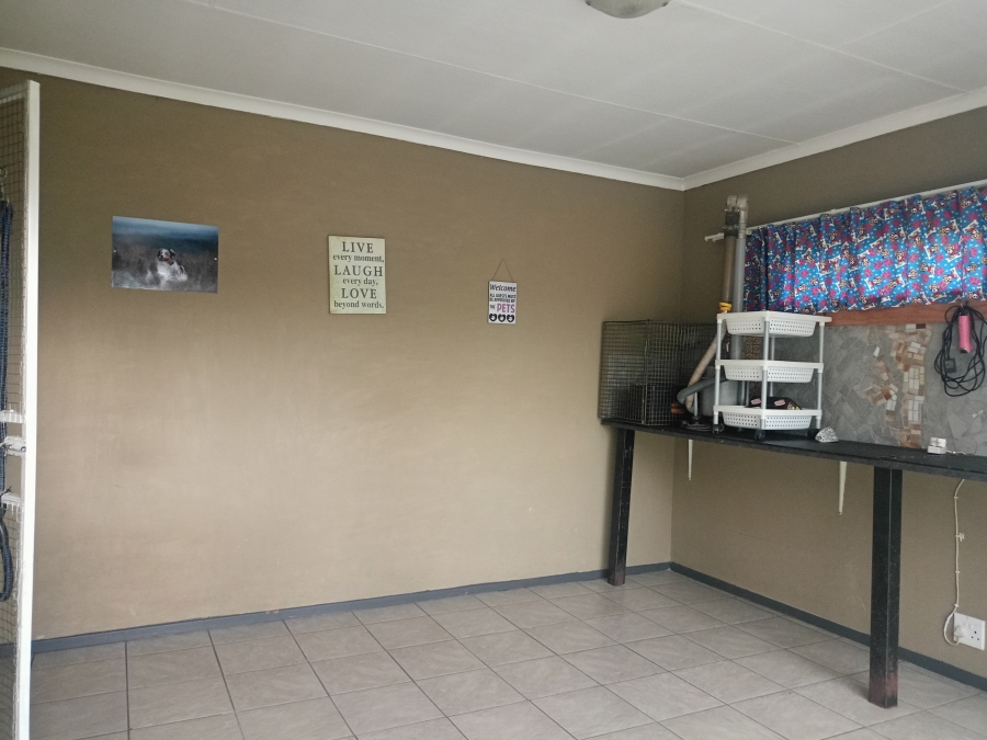 4 Bedroom Property for Sale in Sonland Park Gauteng