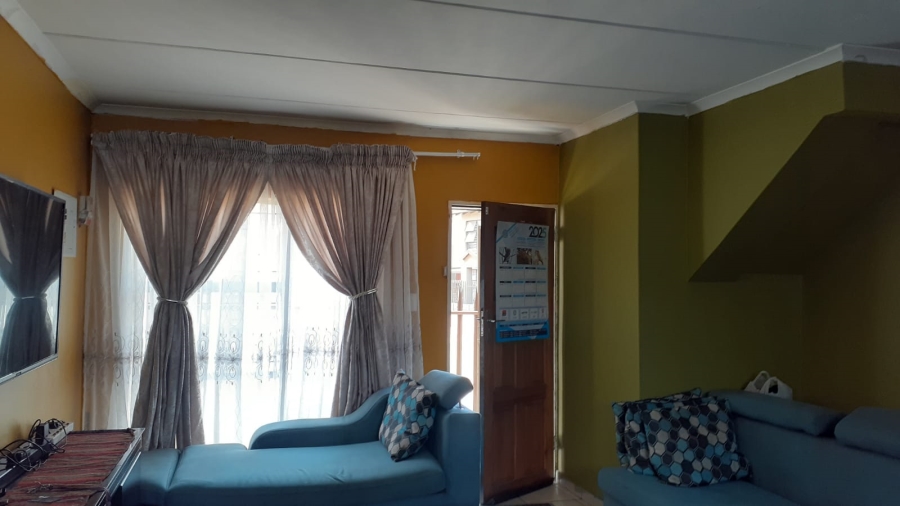 2 Bedroom Property for Sale in Vanderbijlpark CW 5 Gauteng