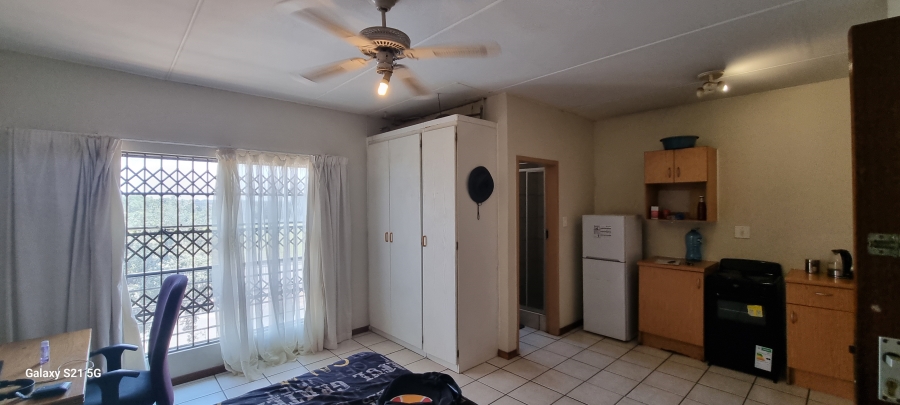 0 Bedroom Property for Sale in Hillcrest Gauteng