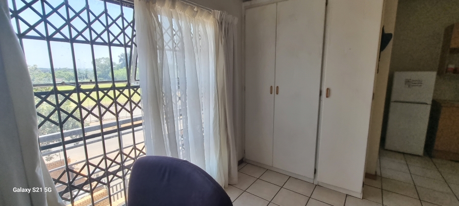 0 Bedroom Property for Sale in Hillcrest Gauteng