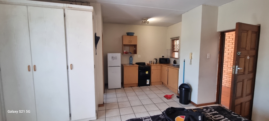 0 Bedroom Property for Sale in Hillcrest Gauteng