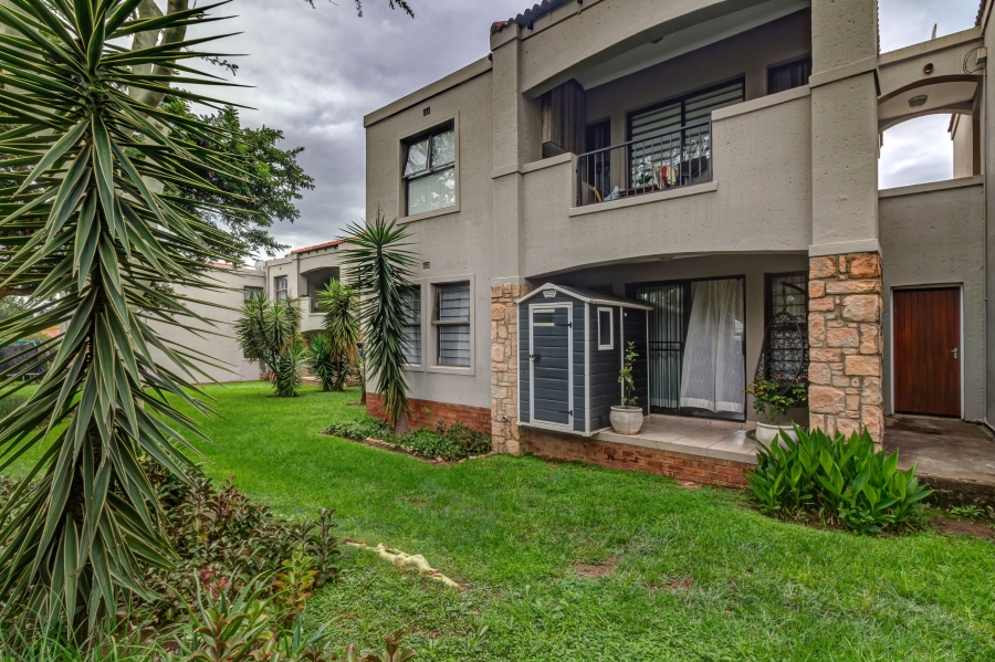 2 Bedroom Property for Sale in Broadacres Gauteng