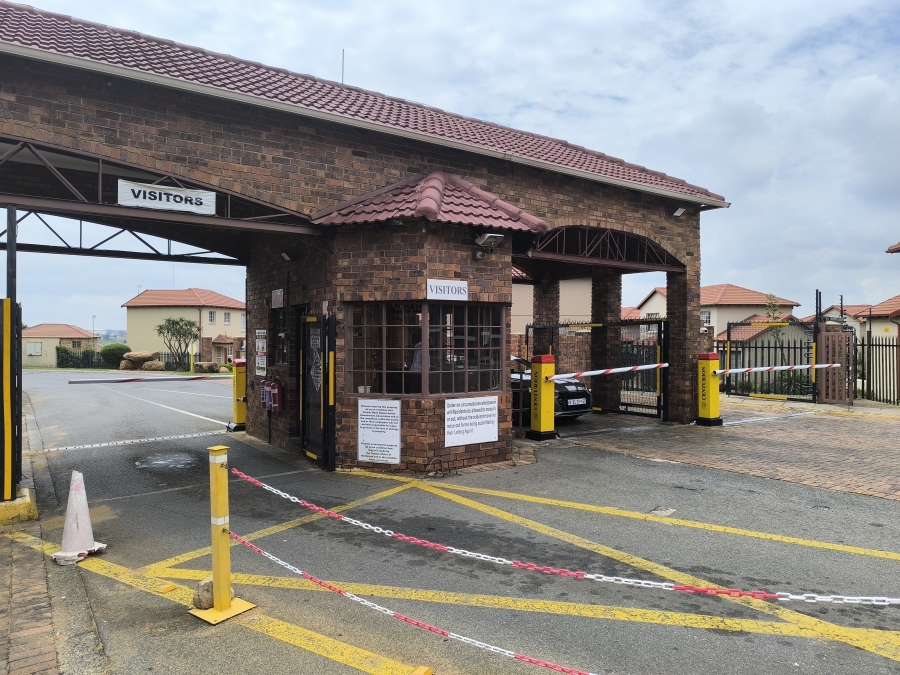 3 Bedroom Property for Sale in Elandspark Gauteng