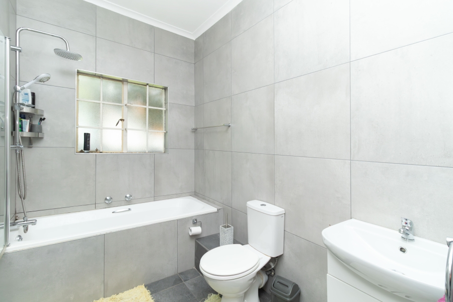 3 Bedroom Property for Sale in Northgate Gauteng