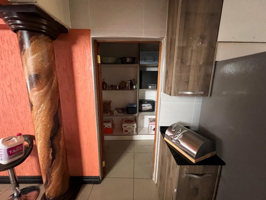 4 Bedroom Property for Sale in Eligwa Estate Gauteng