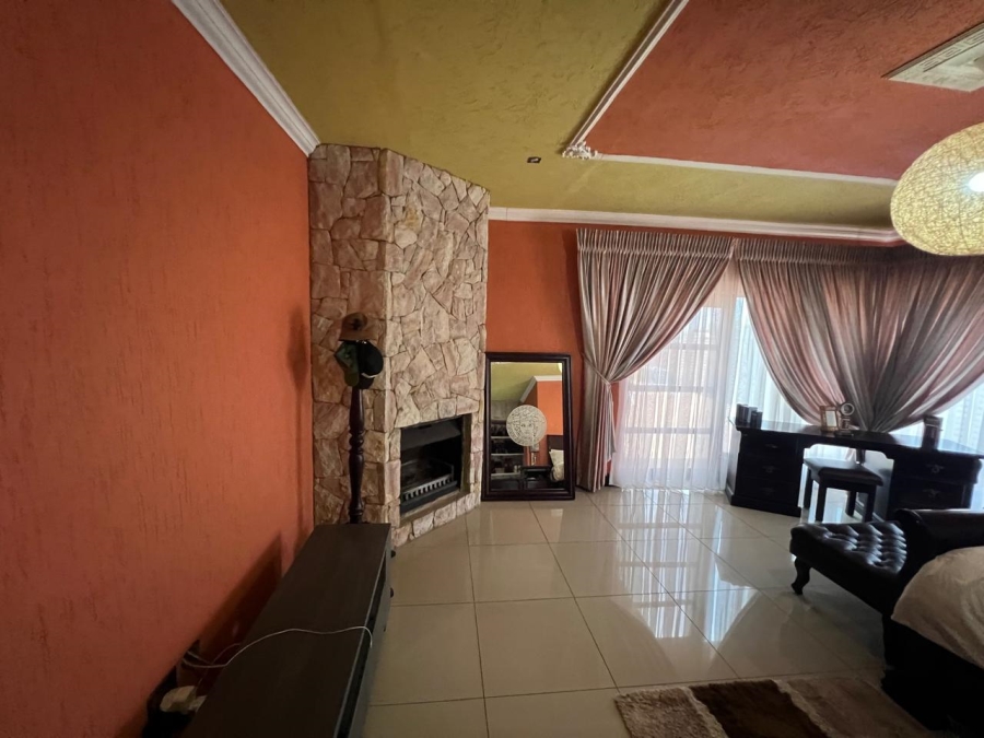 4 Bedroom Property for Sale in Eligwa Estate Gauteng