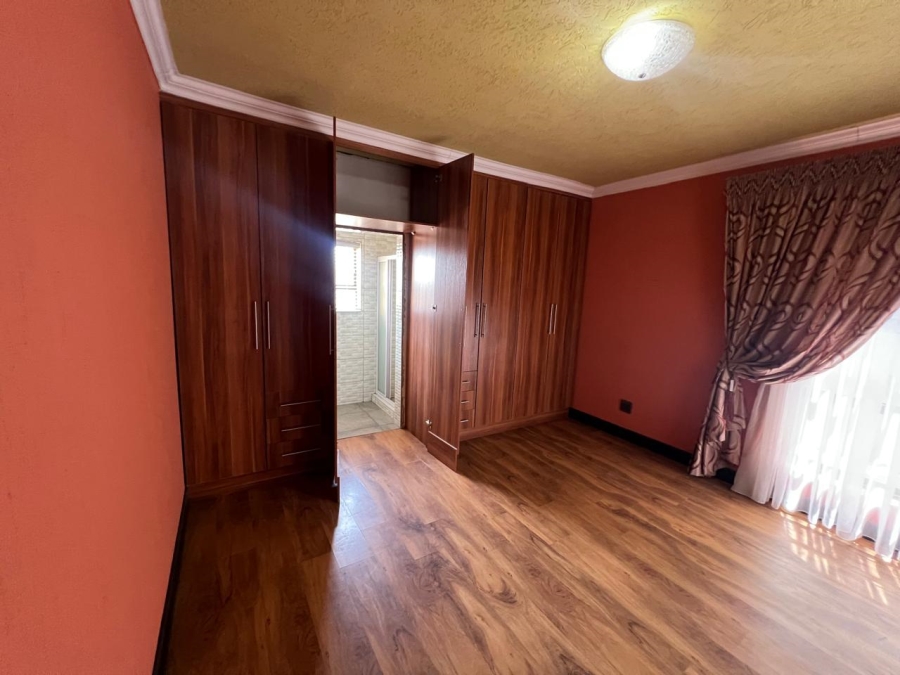 4 Bedroom Property for Sale in Eligwa Estate Gauteng