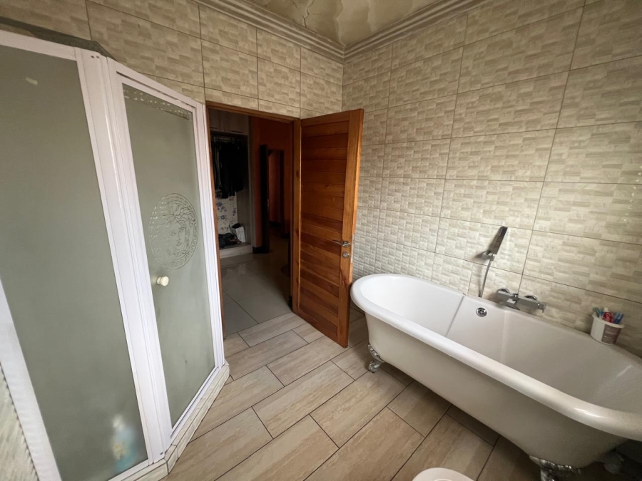 4 Bedroom Property for Sale in Eligwa Estate Gauteng