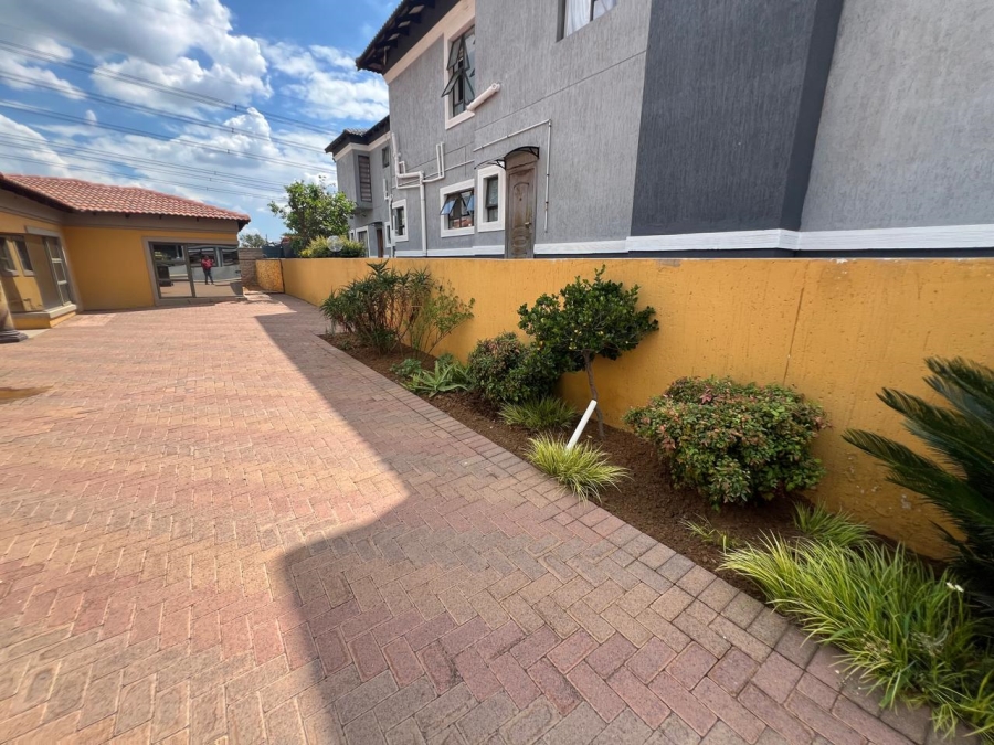 4 Bedroom Property for Sale in Eligwa Estate Gauteng