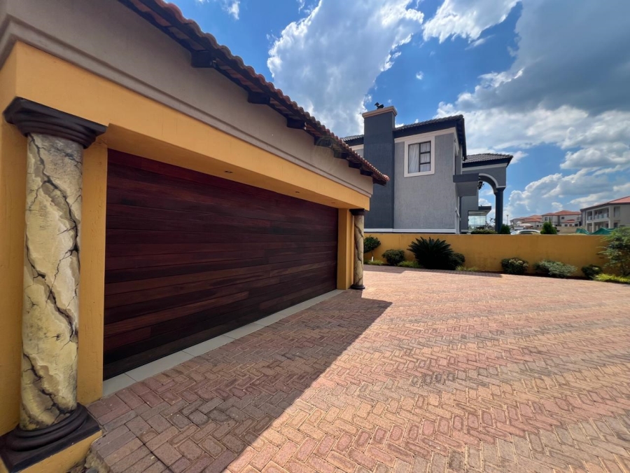 4 Bedroom Property for Sale in Eligwa Estate Gauteng