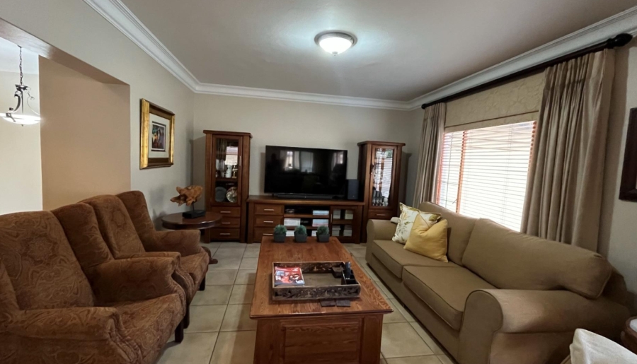 3 Bedroom Property for Sale in Monument Park Gauteng