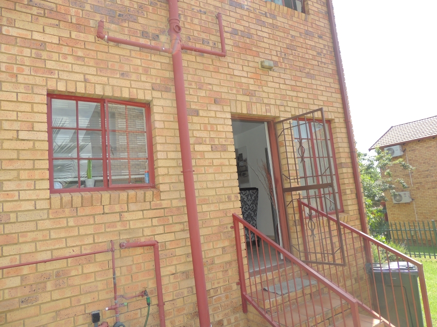 3 Bedroom Property for Sale in Elandspark Gauteng