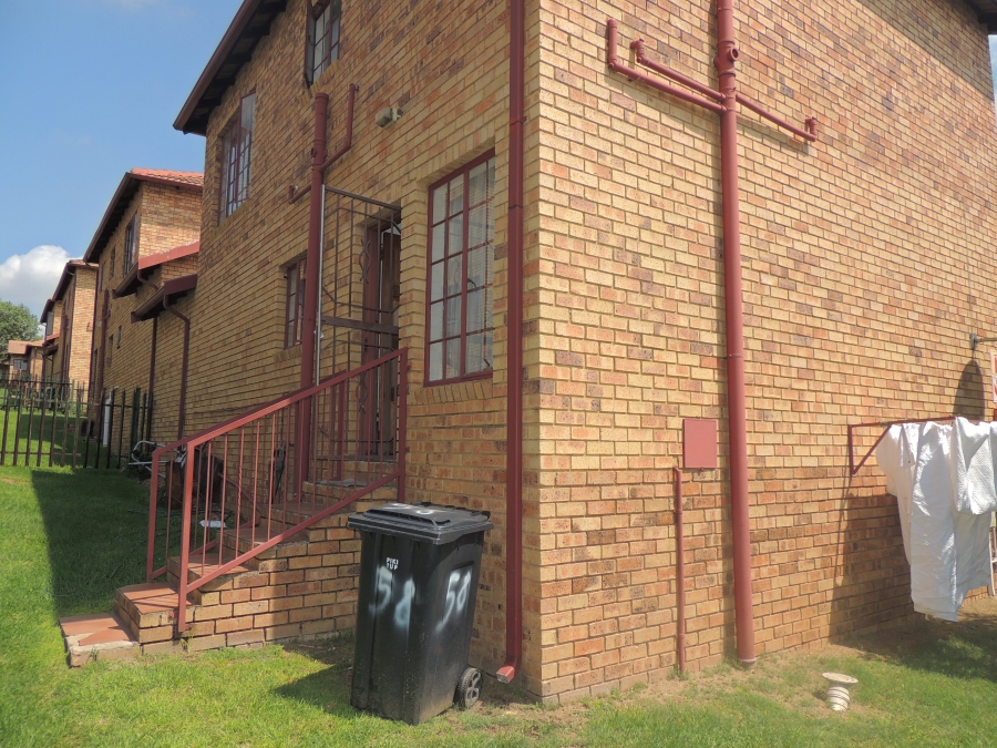 3 Bedroom Property for Sale in Elandspark Gauteng
