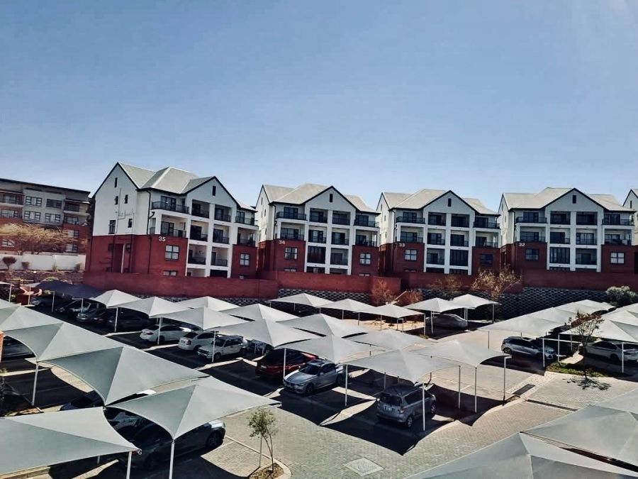 1 Bedroom Property for Sale in Oakdene Gauteng