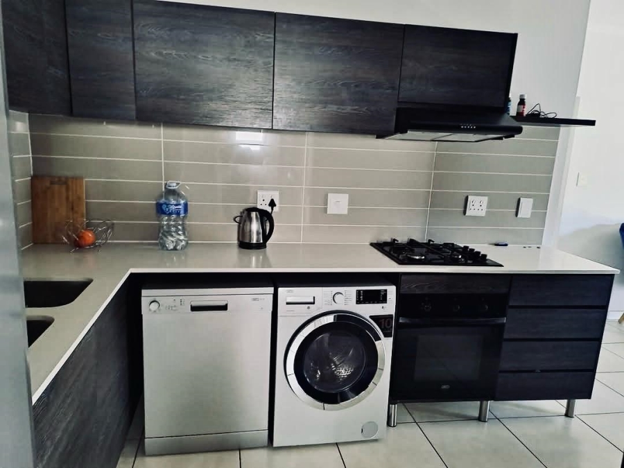 1 Bedroom Property for Sale in Oakdene Gauteng