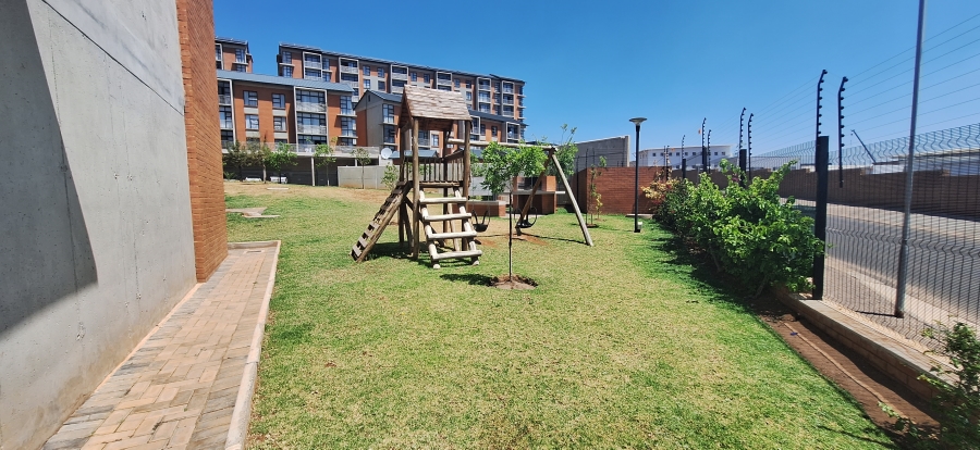 To Let 2 Bedroom Property for Rent in Hazeldean Gauteng