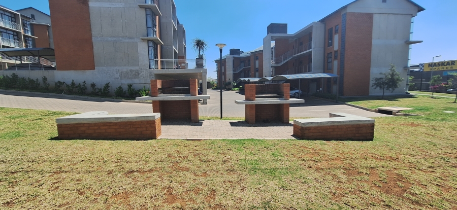 To Let 2 Bedroom Property for Rent in Hazeldean Gauteng