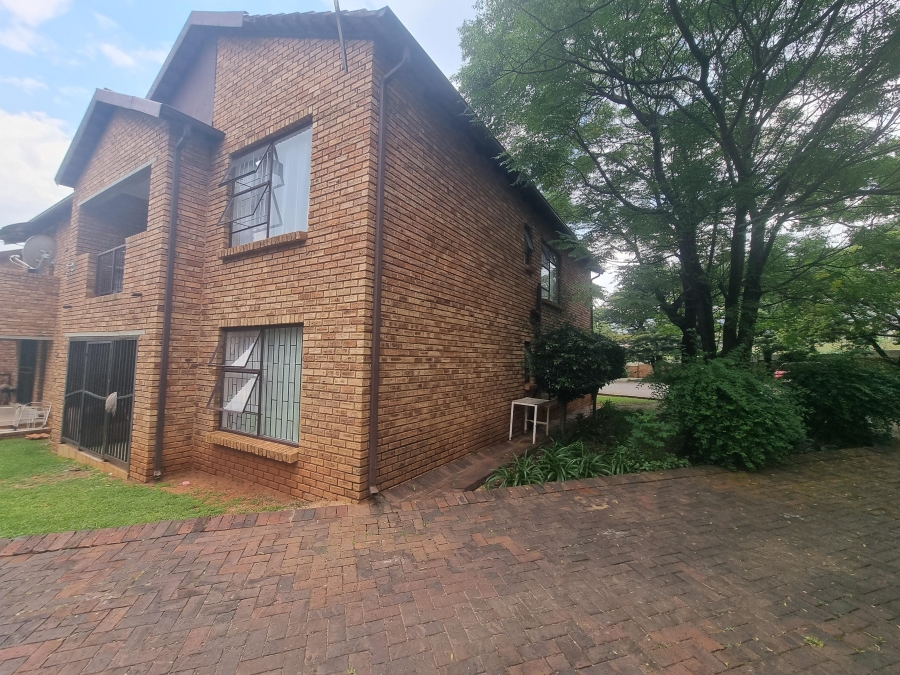 3 Bedroom Property for Sale in Ruimsig Gauteng