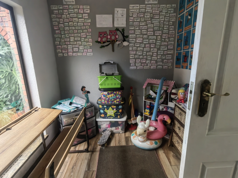 4 Bedroom Property for Sale in Ferryvale Gauteng