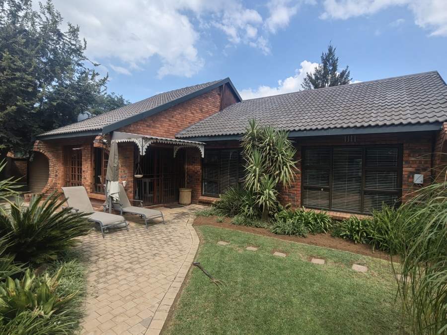4 Bedroom Property for Sale in Ferryvale Gauteng
