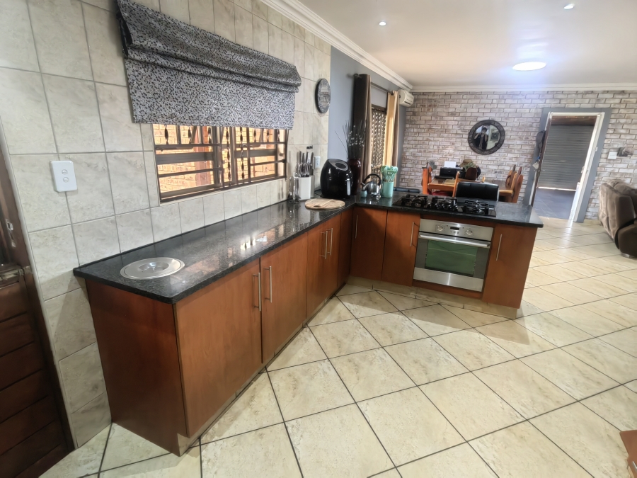 3 Bedroom Property for Sale in Bothas Geluk Gauteng