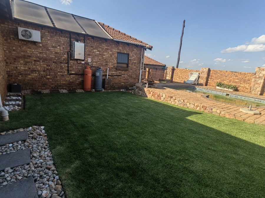3 Bedroom Property for Sale in Bothas Geluk Gauteng
