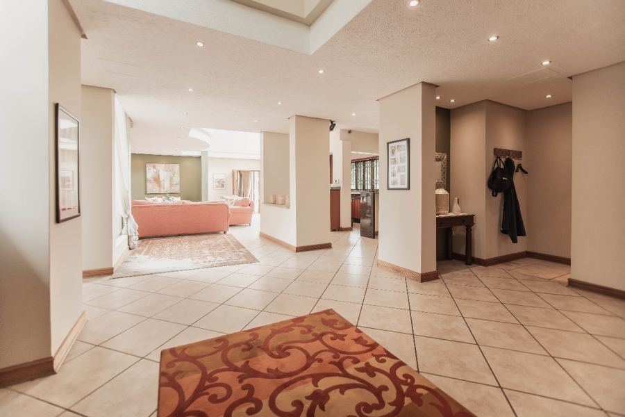 5 Bedroom Property for Sale in Dowerglen Ext 4 Gauteng