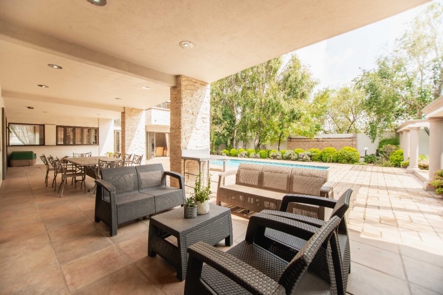 5 Bedroom Property for Sale in Dowerglen Ext 4 Gauteng