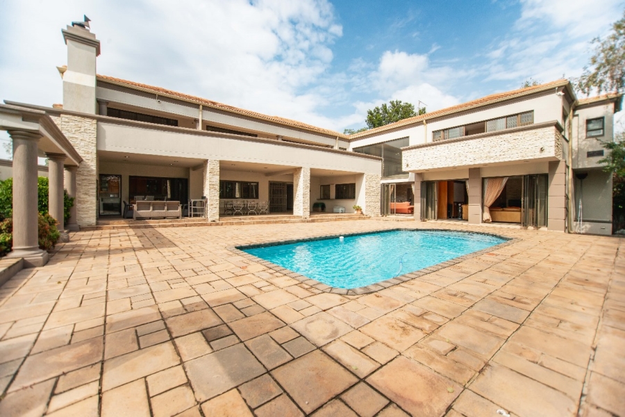 5 Bedroom Property for Sale in Dowerglen Ext 4 Gauteng