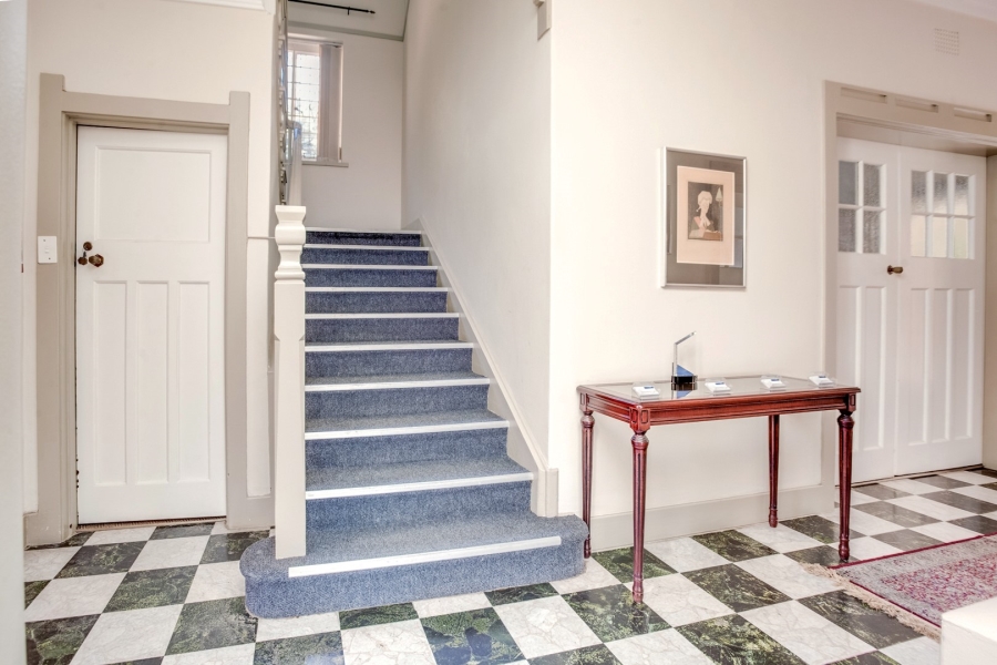 9 Bedroom Property for Sale in Saxonwold Gauteng