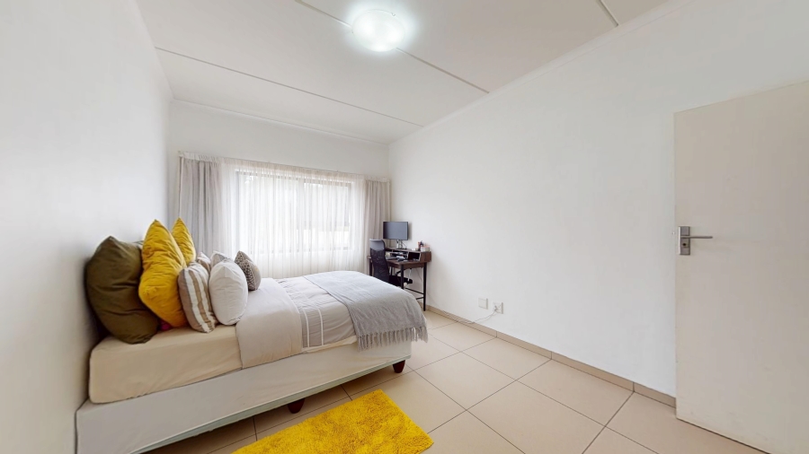 1 Bedroom Property for Sale in Lilianton Gauteng