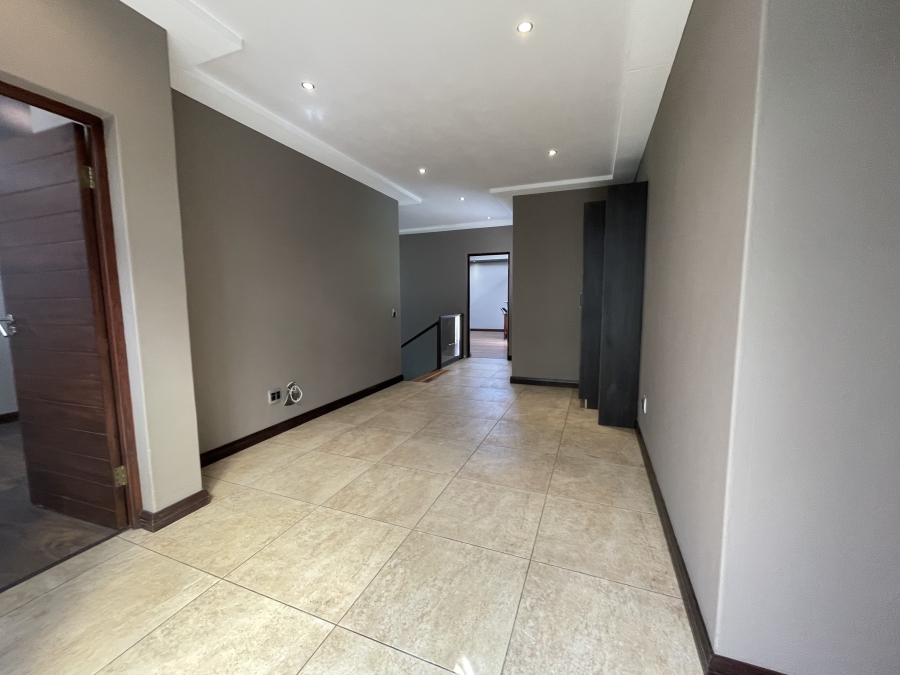 4 Bedroom Property for Sale in Brooklyn Gauteng