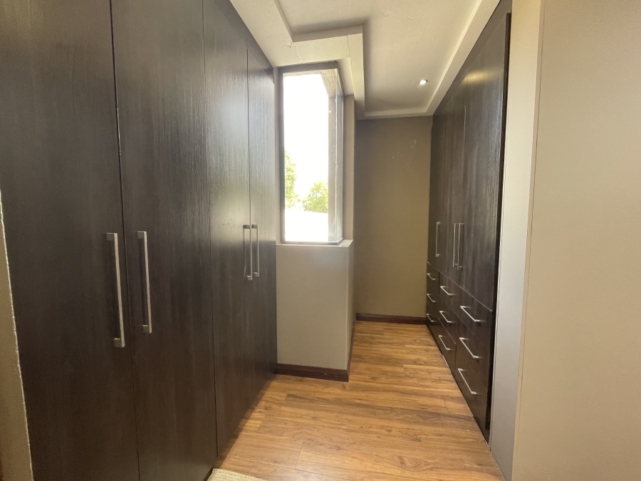 4 Bedroom Property for Sale in Brooklyn Gauteng