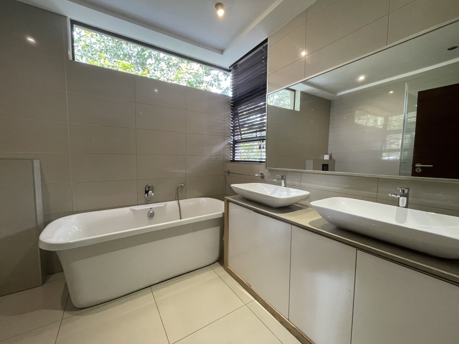 4 Bedroom Property for Sale in Brooklyn Gauteng